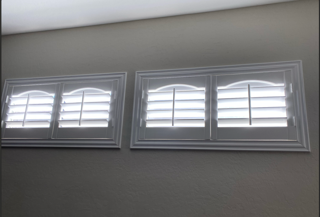 Sound reduction solar screens